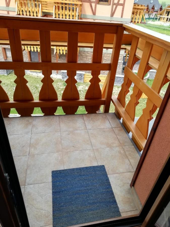Apartman Fiona Vel'ka Lomnica Exterior foto